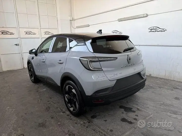 Renault Captur 2026 photo 4