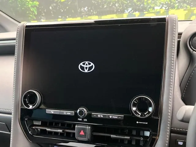 Toyota Alphard 2025 photo 5