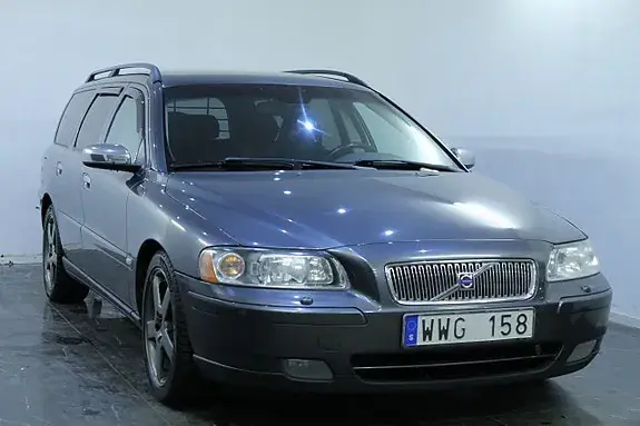 Volvo V70 2006 photo 2
