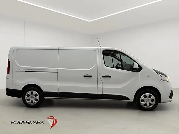 Renault Trafic 2019 photo 2