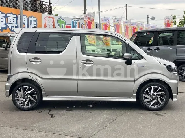 Suzuki Wagon R 2026 photo 3