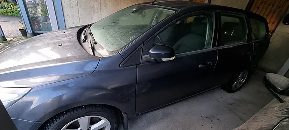 Ford Focus 2007 photo 2