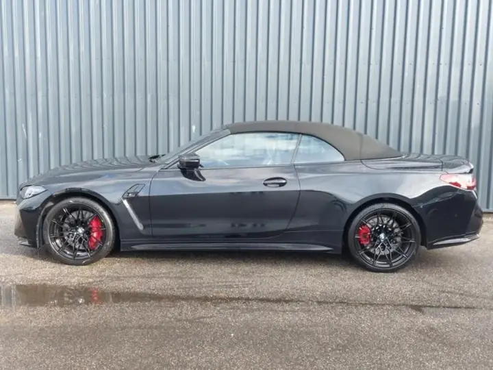 BMW M4 2024 photo 4