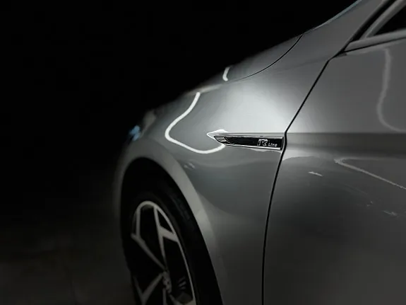 Volkswagen Passat 2021 photo 2