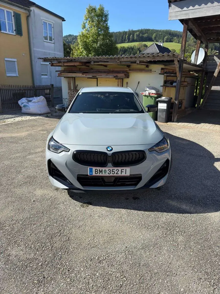 BMW 2 Series 2024 photo 2