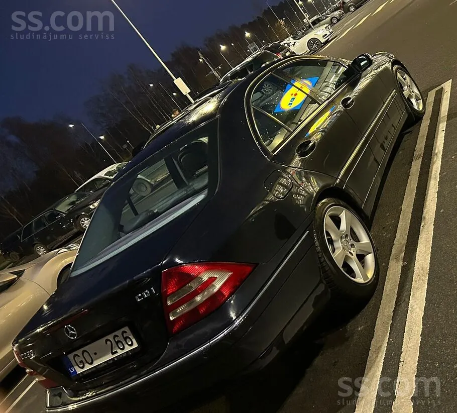 Mercedes-Benz C220 2007 photo 5
