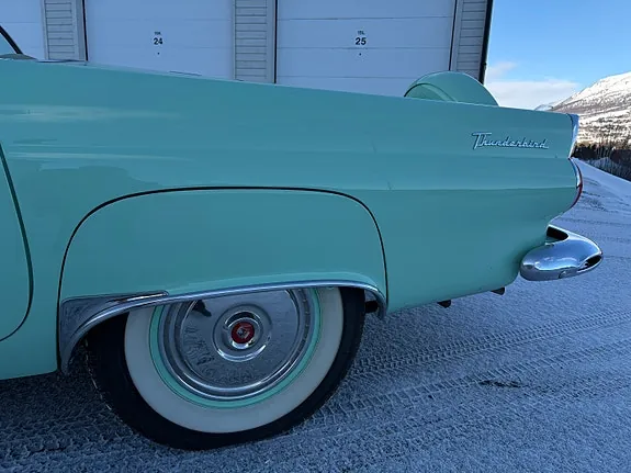 Ford Thunderbird 1956 photo 4