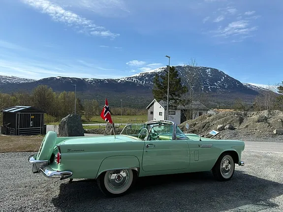 Ford Thunderbird