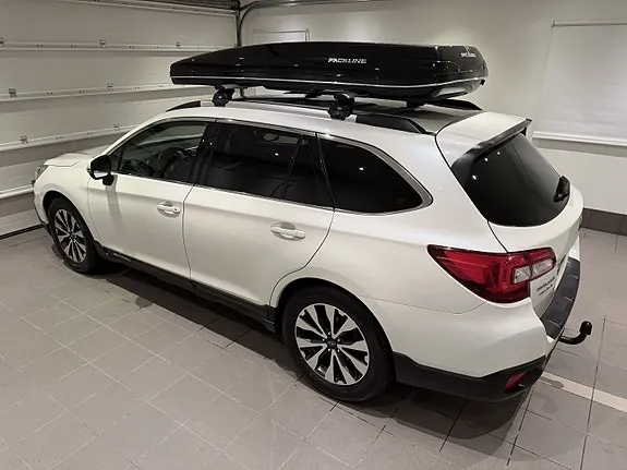 Subaru Outback 2015 photo 2