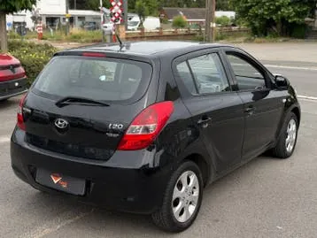 Hyundai I20 2009 photo 3