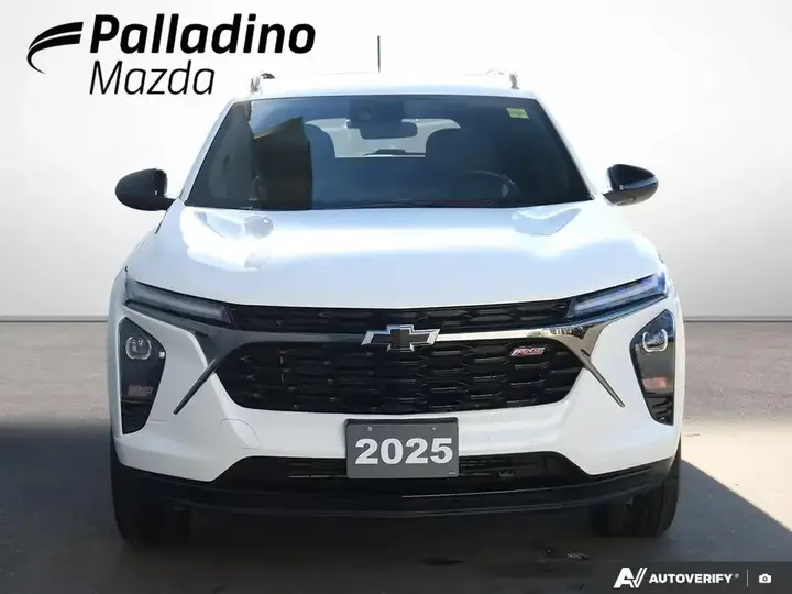 Chevrolet Trax 2025 photo 2