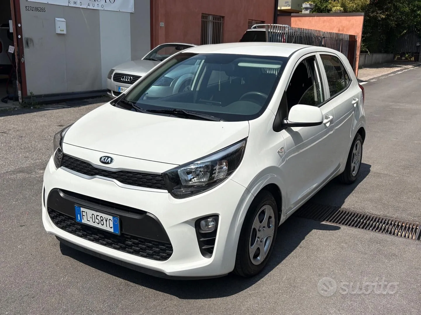 Kia Picanto 2017 photo 2