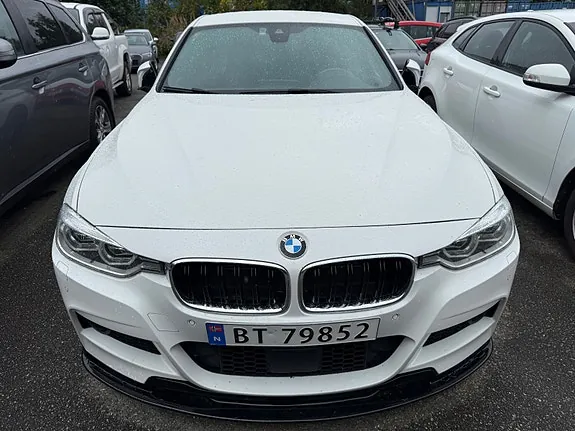 BMW 330E 2017 photo 3
