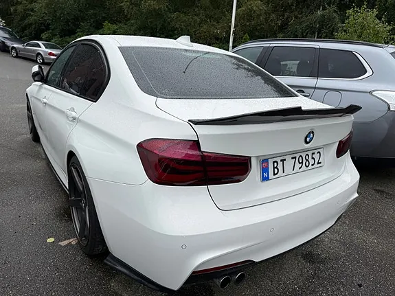 BMW 330E 2017 photo 4