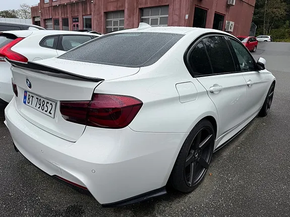 BMW 330E 2017 photo 5