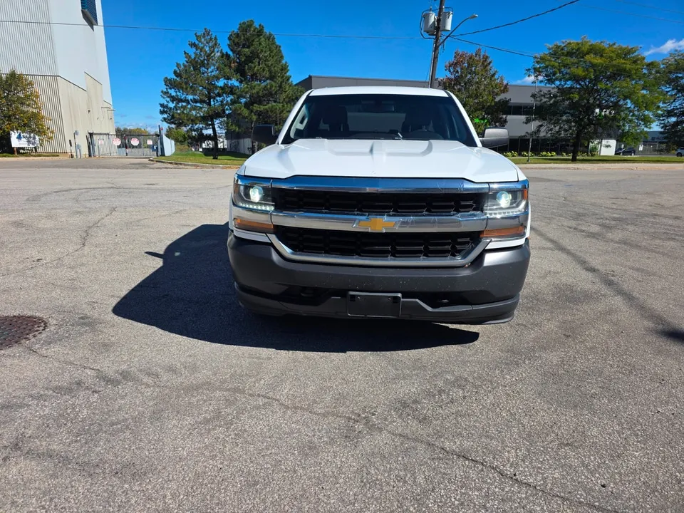 Chevrolet Silverado 1500 2019 photo 2