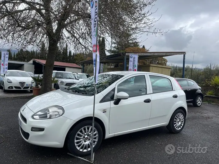 Fiat Punto 2017 photo 3