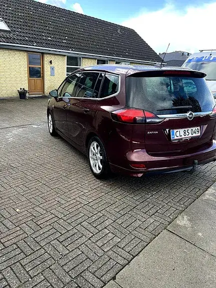 Opel Zafira Tourer 2018 photo 5