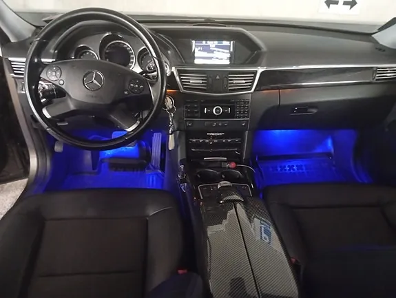 Mercedes-Benz E220 2012 photo 5