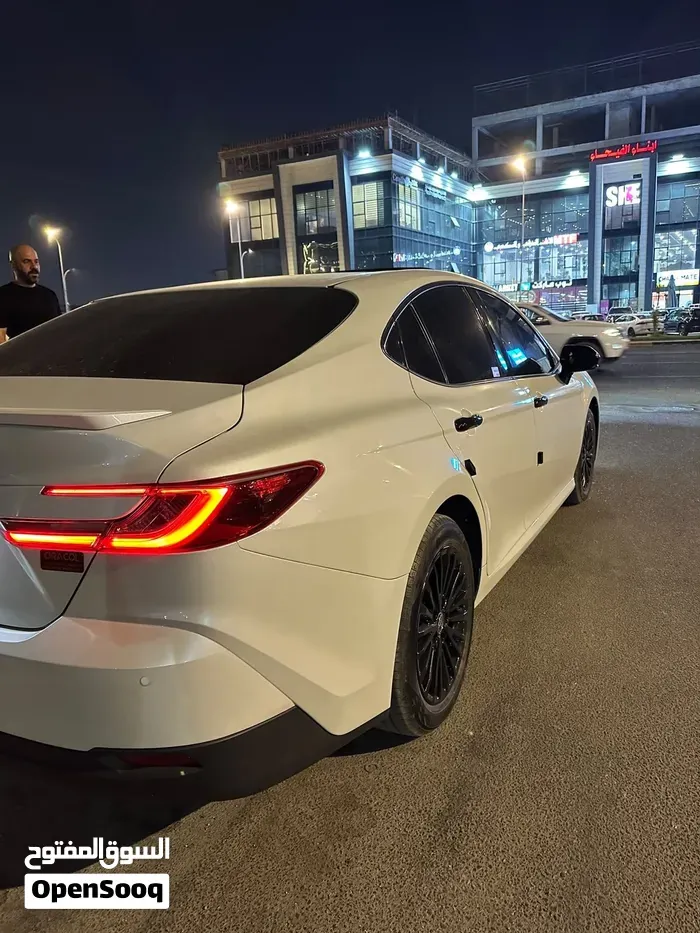 Toyota Camry 2025 photo 3