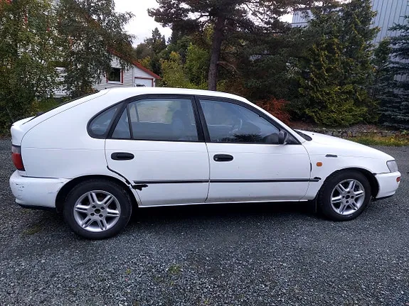 Toyota Corolla 1993 photo 5