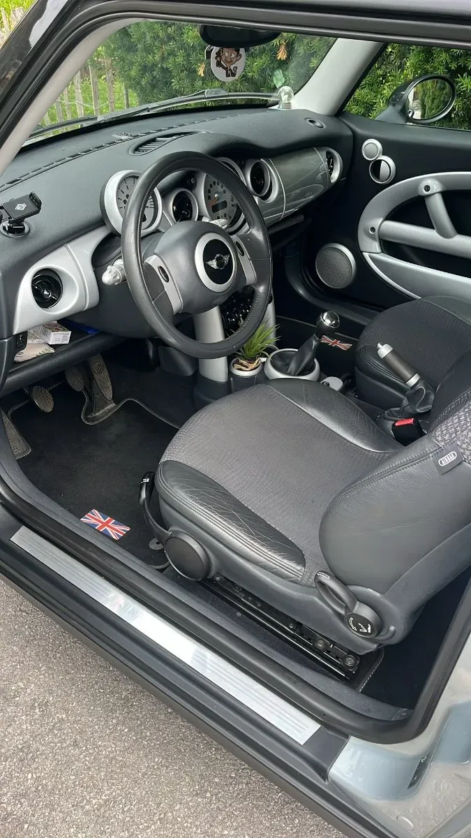 Mini Cooper 2002 photo 3