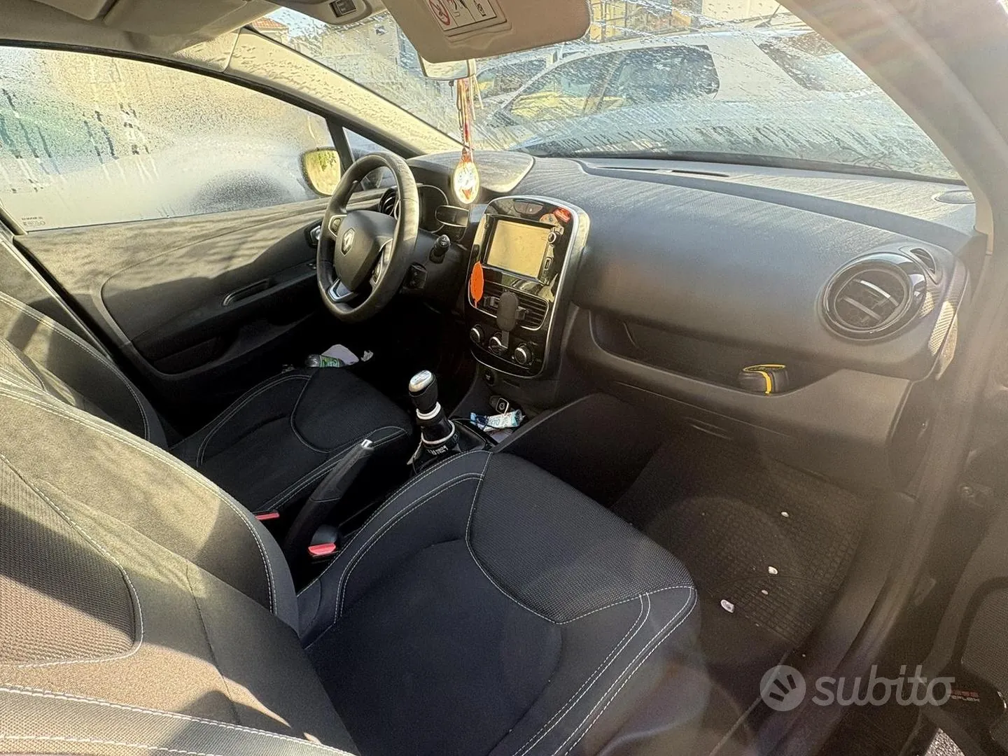 Renault Clio 2016 photo 5