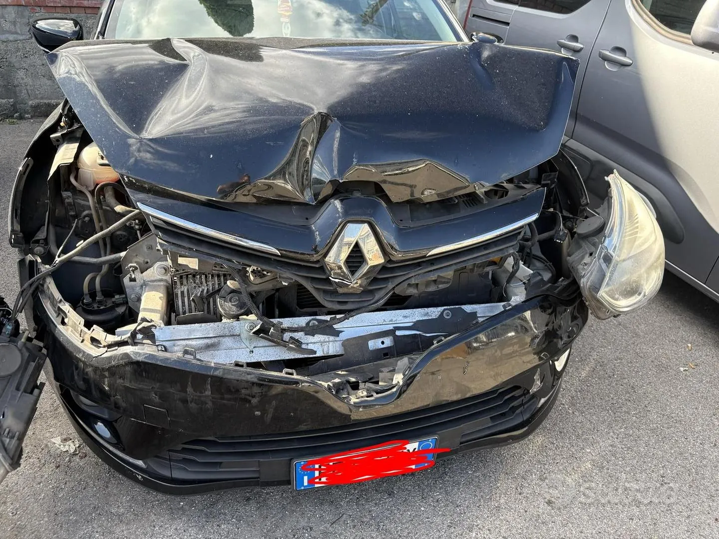 Renault Clio 2016 photo 2
