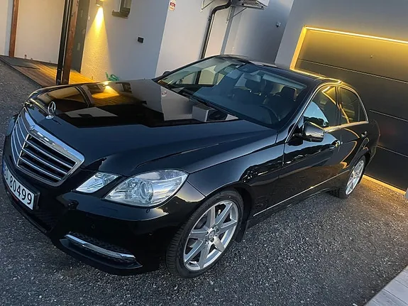 Mercedes-Benz E-Class 2013 photo 3