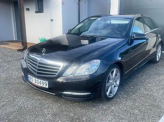 Mercedes-Benz E-Class 2013 photo 4