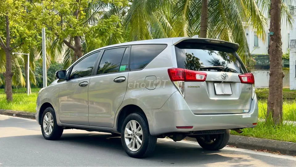 Toyota Innova 2019 photo 2