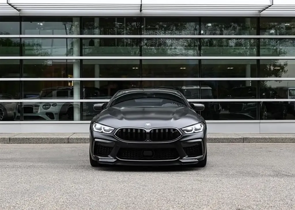 BMW M8 2022 photo 3