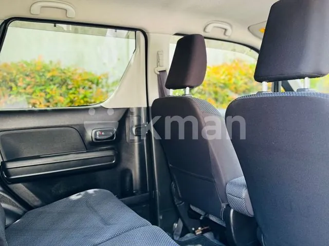 Suzuki Wagon R 2017 photo 5