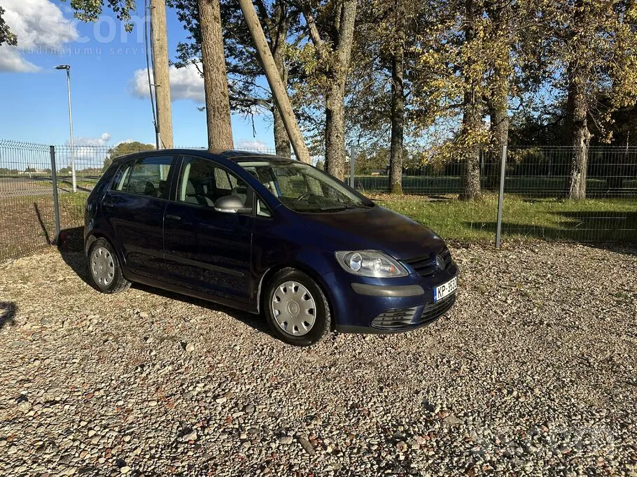 Volkswagen Golf Plus 2008 photo 2