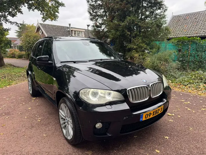 BMW X5 2011 photo 3