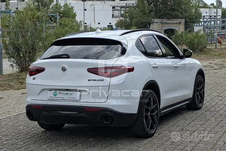 Alfa Romeo Stelvio 2019 photo 5