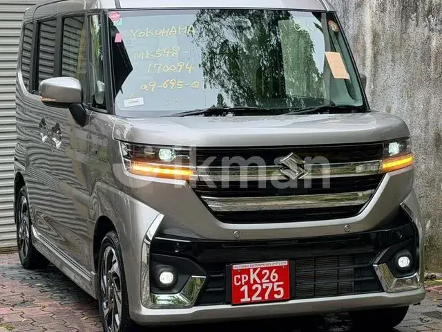 Suzuki Spacia