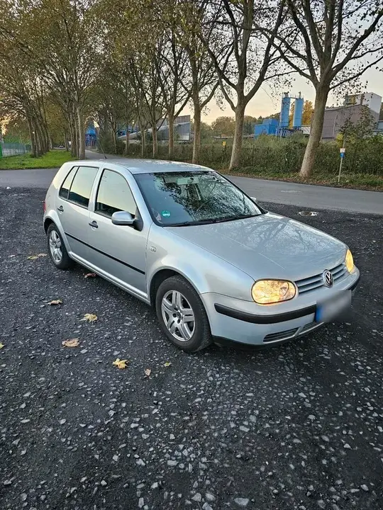 Volkswagen Golf 4