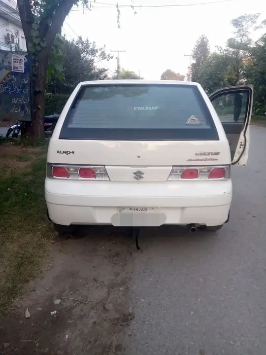 Suzuki Cultus