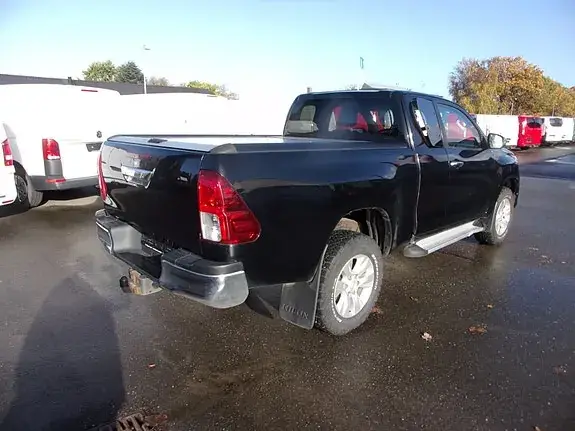 Toyota Hilux 2018 photo 2