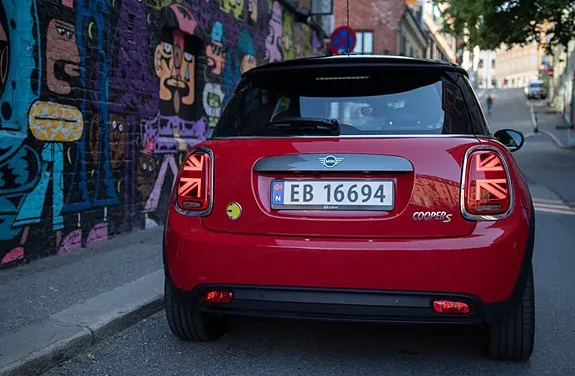 Mini Cooper 2020 photo 3