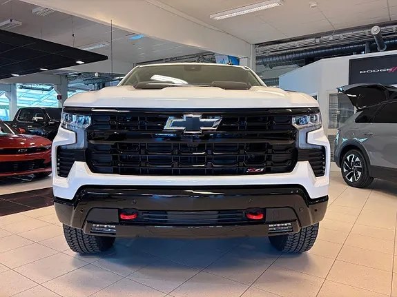 Chevrolet Silverado 1500 2025 photo 5
