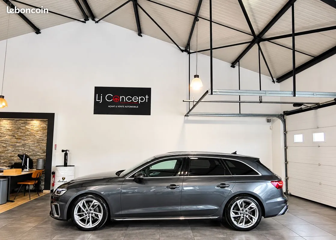 Audi A4 2021 photo 2
