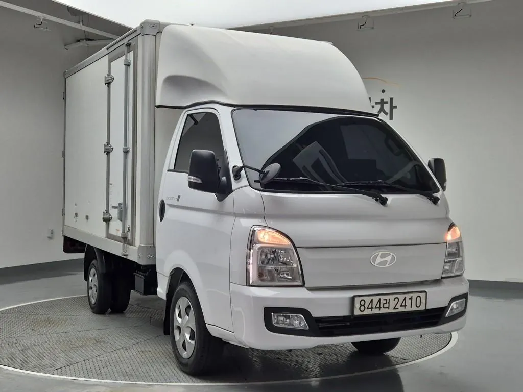 Hyundai Porter 2024 photo 4