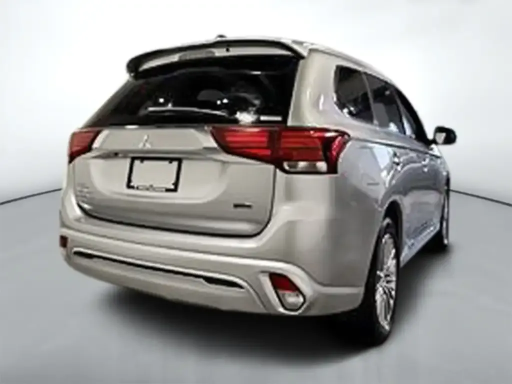Mitsubishi Outlander 2020 photo 3