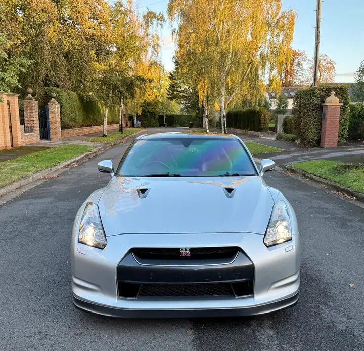 Nissan Gt-R 2010 photo 4