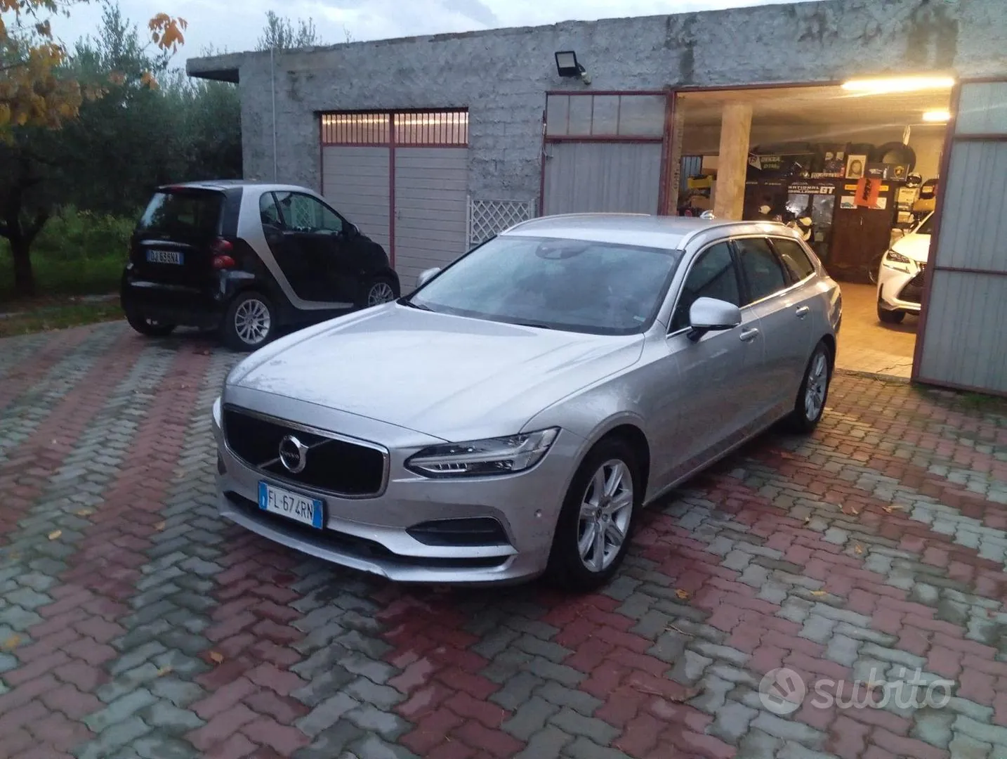 Volvo V90