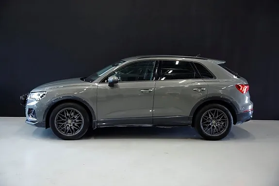 Audi Q3 2019 photo 3