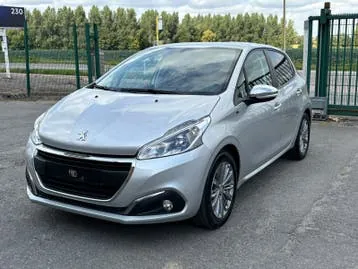 Peugeot 208 2017 photo 3