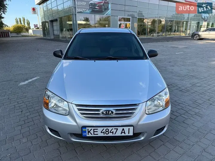 Kia Cerato 2007 photo 2